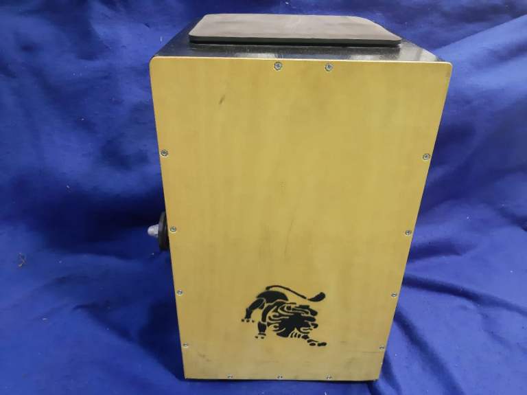 Lion Wooden Full Size Wooden Cajon with Internal Microphone and Lead ~ Made in England ~ £125 ono