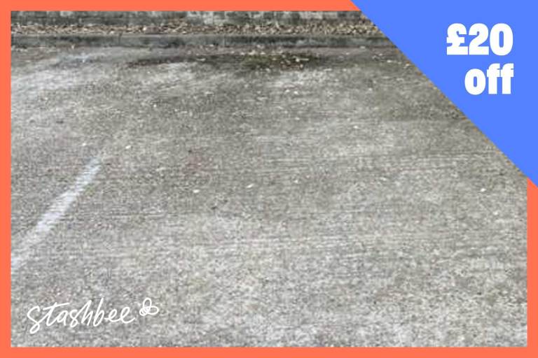 Parking Space to rent in London (SW19) | Stashbee