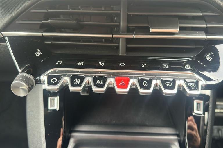  Peugeot 208 1.2 Puretech Gt Hatchback 5dr Petrol Eat Euro 6 s/s 100 Ps Petrol