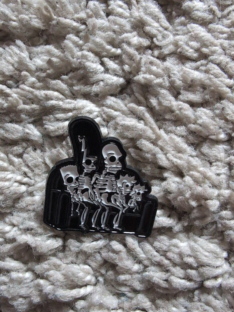 Simpsons pin badge 