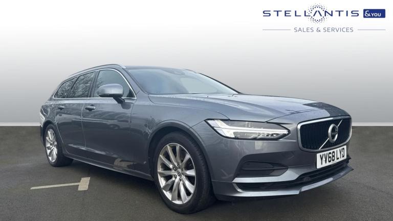 2019 Volvo V90 2.0 T4 GPF Momentum Estate 5dr Petrol Auto Euro 6 (s/s) (190 ps) Estate Petrol Aut...