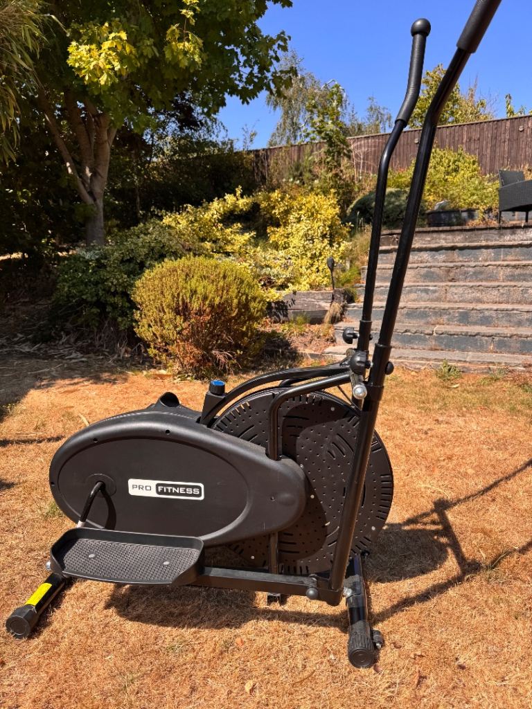 Pro fitness air cross trainer 