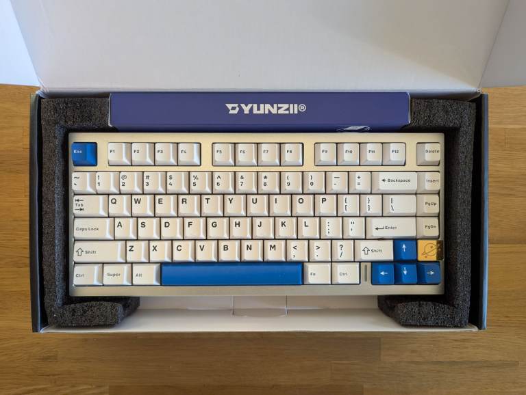 Yunzii AL75 mechanical keyboard