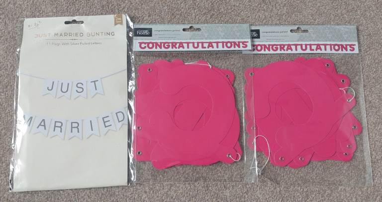  Wedding accessory bundle