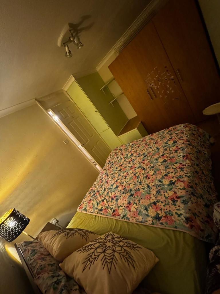 Double room for sharing