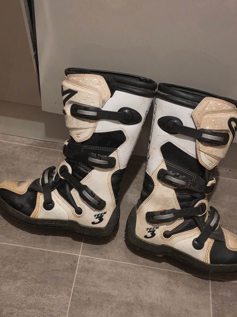 Alpinestars Tech 3 White UK Size 11 Motorcycle boots
