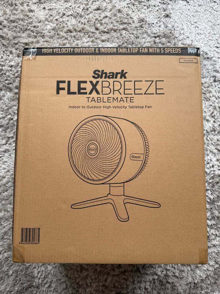 Shark Flexbreeze Tablemate - BNIB