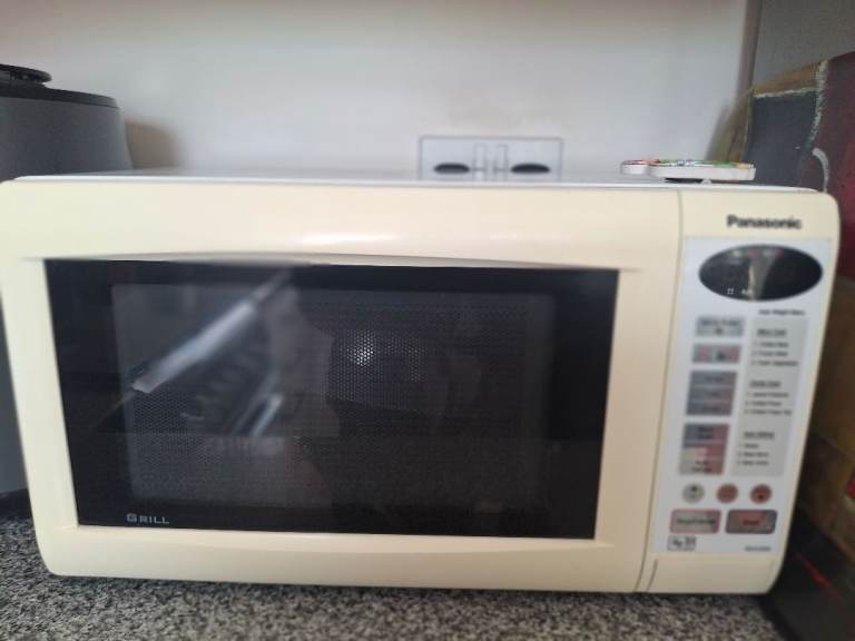 White Panasonic combi grill/ microwave