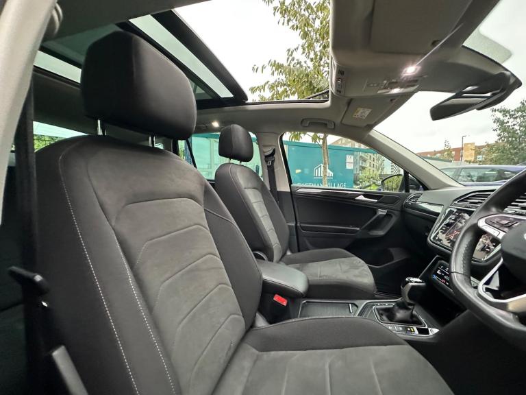 2023 Volkswagen Tiguan 1.4 TSI 13kWh Elegance DSG Euro 6 (s/s) 5dr ESTATE Petrol/Electric Hybrid ...