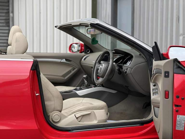 Audi, A5, Convertible, 2011, Manual, 1984 (cc), 2 doors