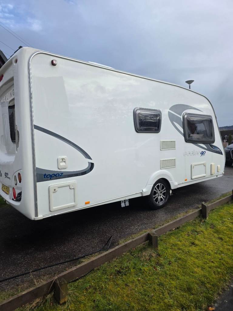 Sterling 2011 eccles Topaz 90 Two berth