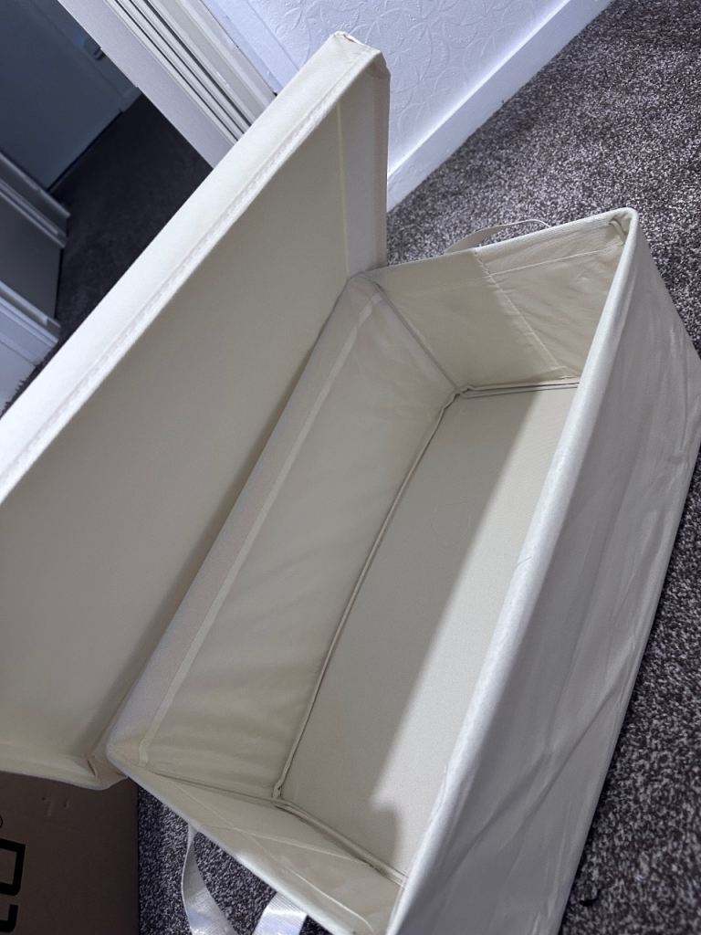Cream Fabric Storage Box with Lid – As Good As New