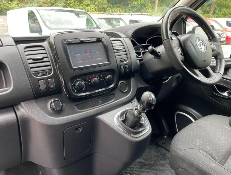 2018 Vauxhall Vivaro 1.6 CDTi 2900 Sportive L1 H1 Euro 6 5dr PANEL VAN Diesel Manual