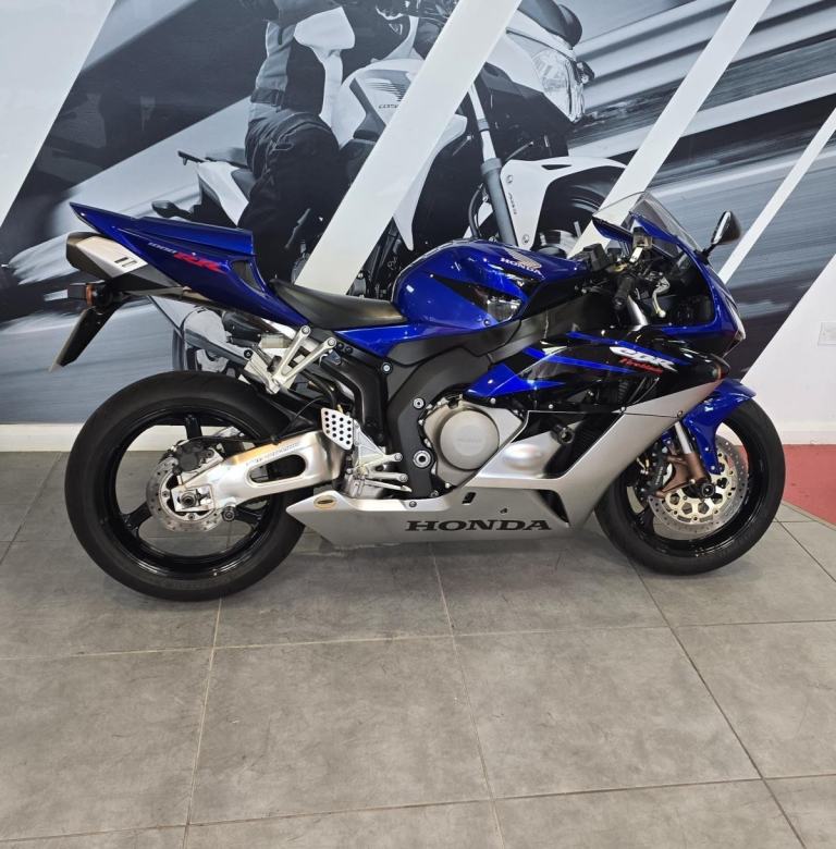 2005 HONDA CBR1000RR FIREBLADE