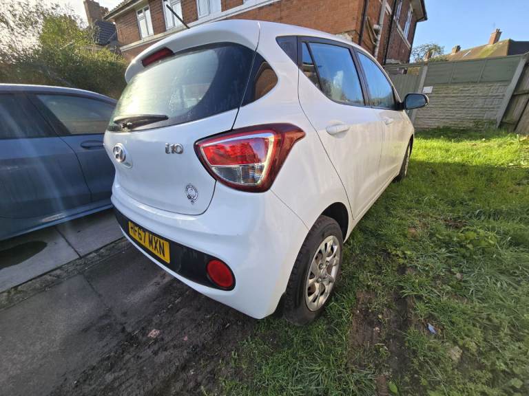 Hyundai i10 