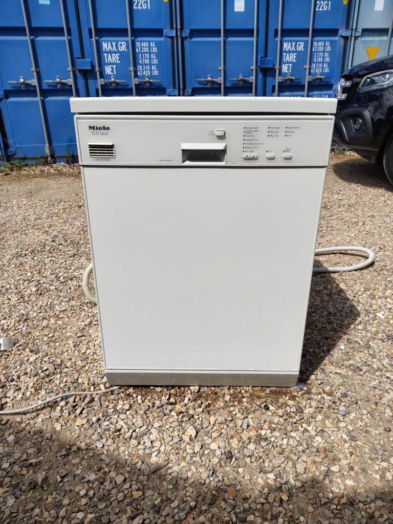 Miele 75 Carat Dish Washer
