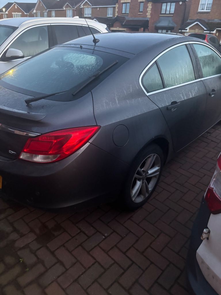 Vauxhall, INSIGNIA, Hatchback, 2010, Manual, 1956 (cc), 5 doors