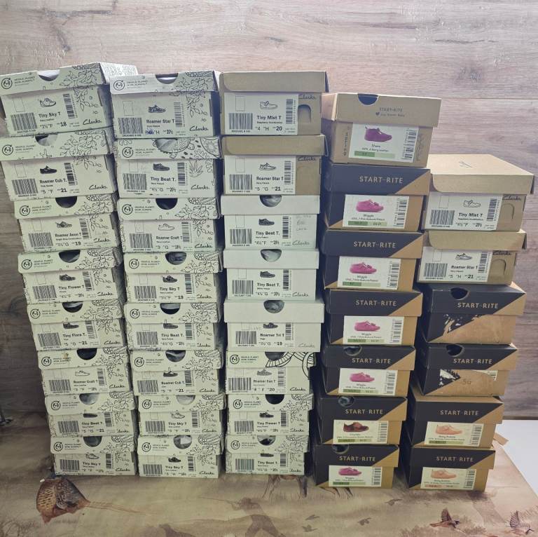 Job Lot Clarks & Start-Rite Shoes Brand New Kids Boys & Girls 37 Pairs Bundle Resell