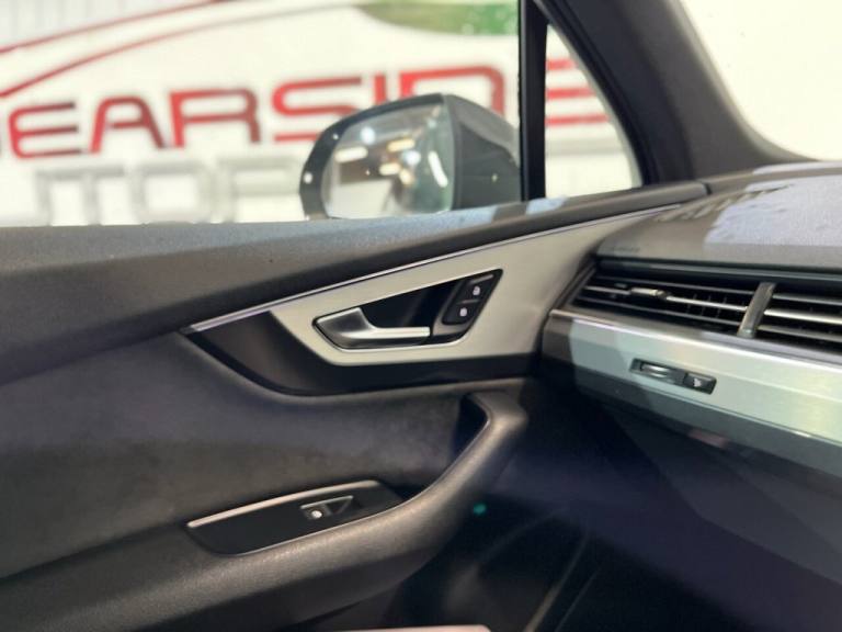 2017 Audi Q7 3.0 TDI V6 S line SUV 5dr Diesel Tiptronic quattro Euro 6 (s/s) (272 ps) ESTATE Dies...