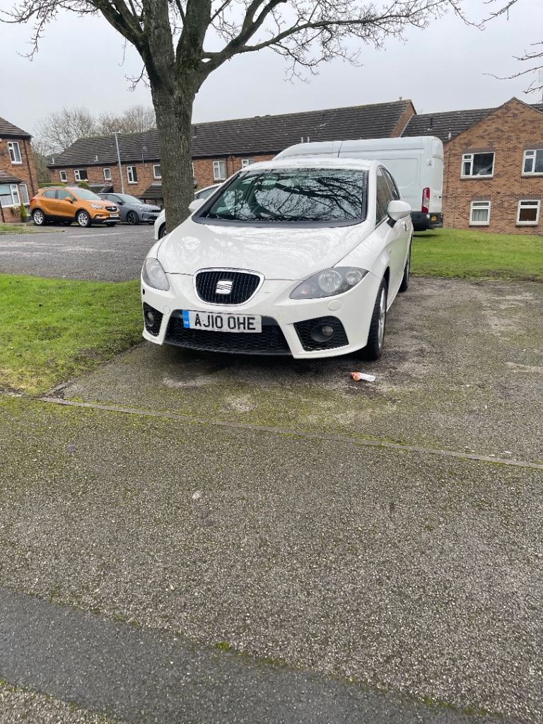 Seat, LEON, Hatchback, 2010, Manual, 1896 (cc), 5 doors