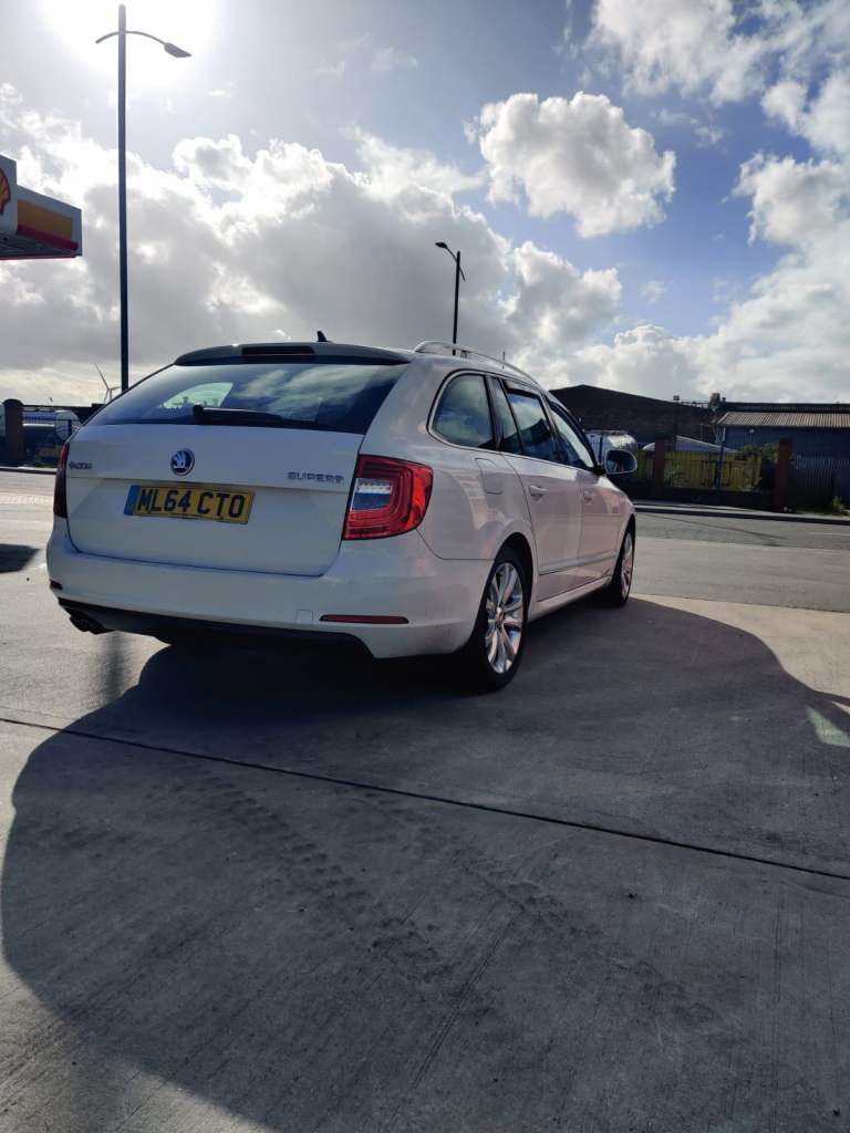 Skoda, SUPERB, Estate, 2014, Manual, 1968 (cc), 5 doors