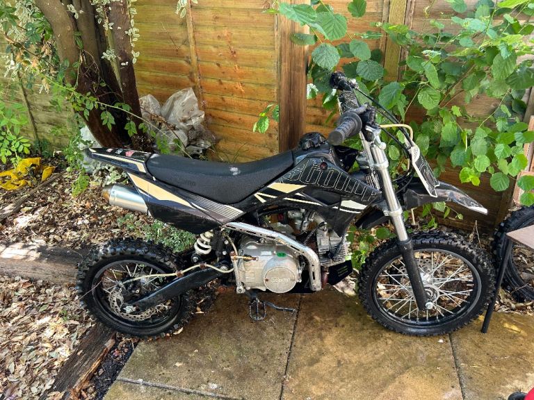 100cc stomp pit bike 