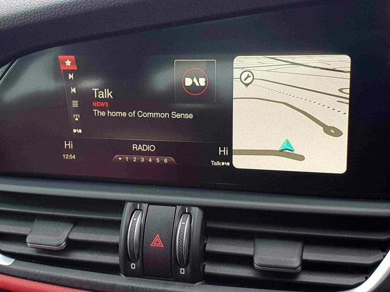 2019 Alfa Romeo Giulia 2.2 JTDM-2 Super 4dr Auto SALOON DIESEL Automatic