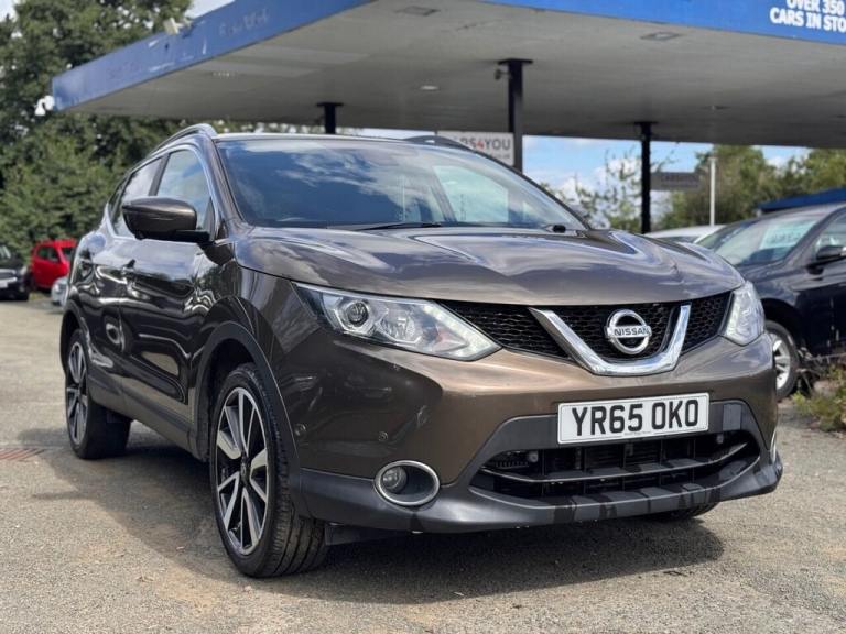 2015 Nissan Qashqai 1.2 DIG-T Tekna SUV 5dr Petrol XTRON 2WD Euro 6 (s/s) (115 ps) HATCHBACK Petr...