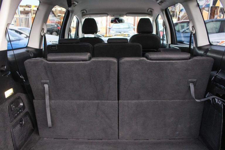 2017 Ford Galaxy 2.0 TDCi Titanium MPV 5dr Diesel Powershift Euro 6 (s/s) (150 ps) MPV Diesel Aut...