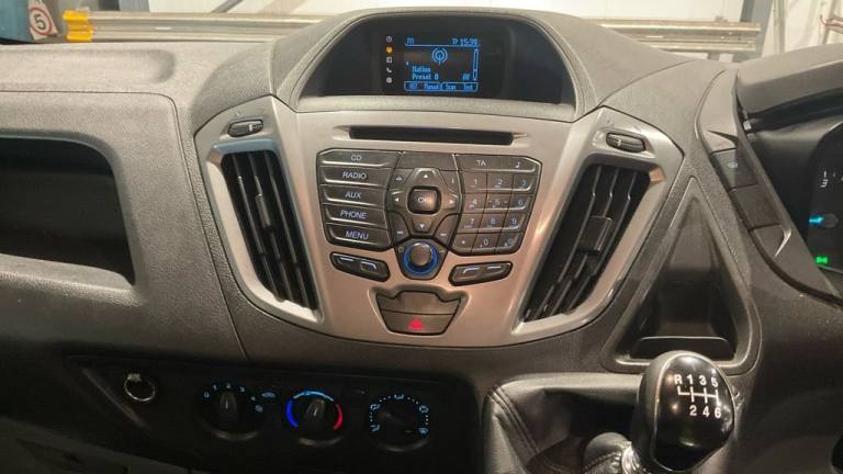2015 15 FORD TRANSIT CUSTOM 2.2 TDCI 270 TREND NO VAT VAN 98 BHP DIESEL
