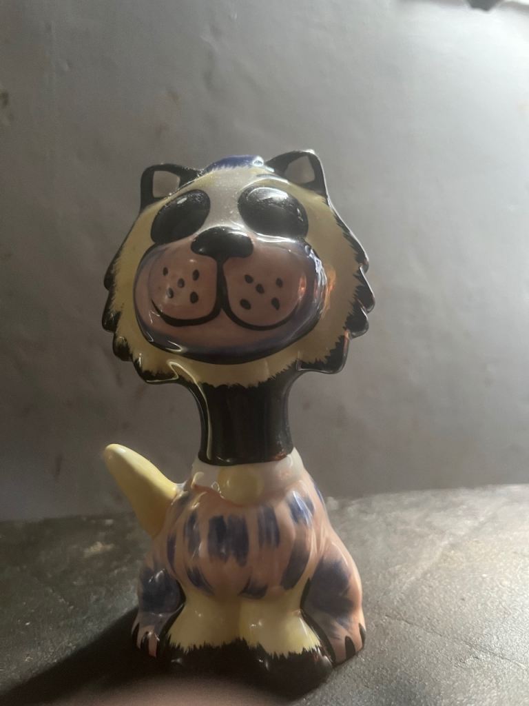 Lorna Bailey cat
