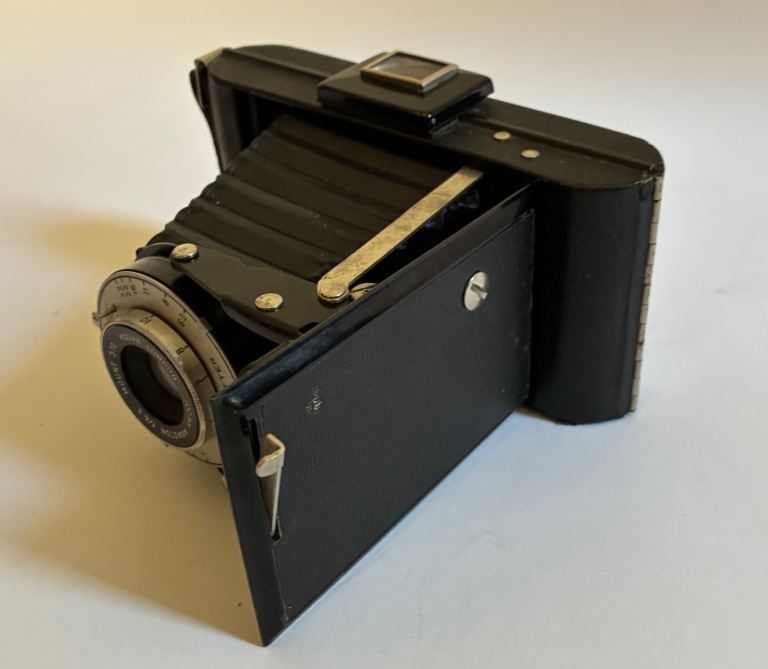 Vintage Black Brownie Folding Camera - Good Condition