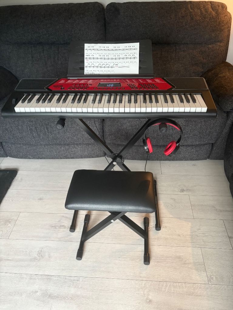 Piano Keyboard Rock&Jam 61 key keyboard. Like New!