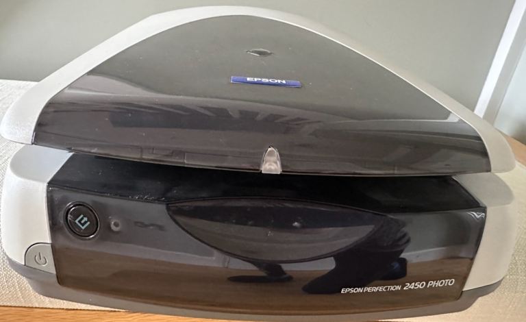 Epson Perfection 2450 Photo scanner
