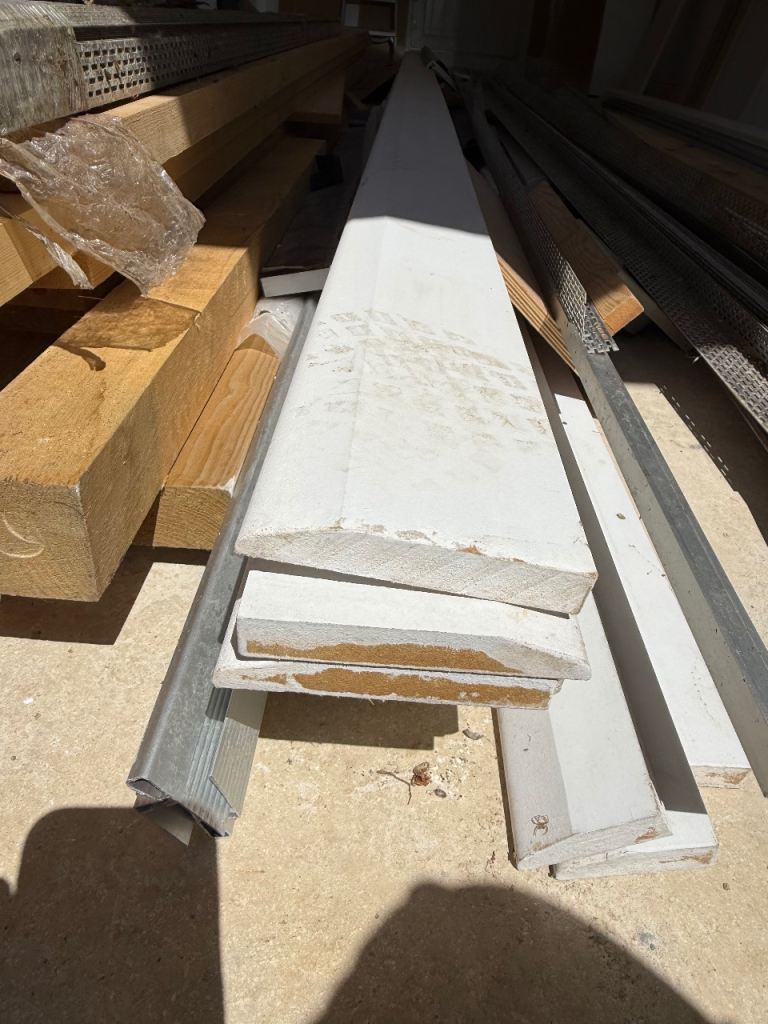 Skirting board 120mm chamfered. 