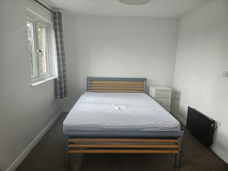 Spacious and Cosy Double Rooms for Rent in - DA8 2EX