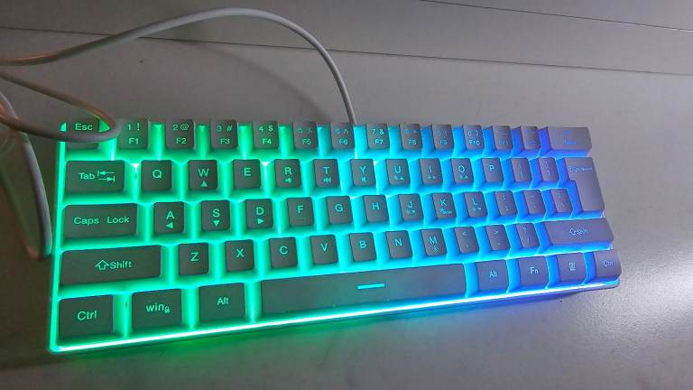 Keyboard RGB Gaming White 61 keys usb wired