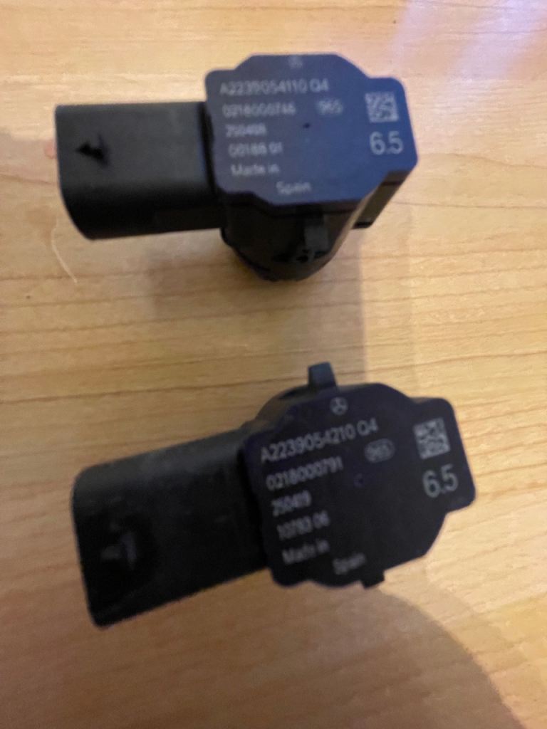 Mercdes oem parking sensors
