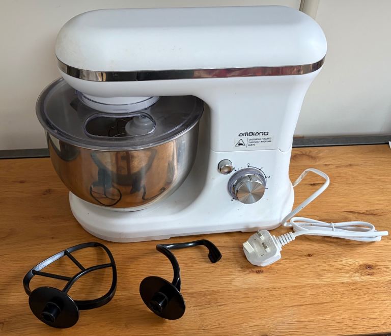 Ambiano Stand Mixer with Bowl and Attachments – As Good As New