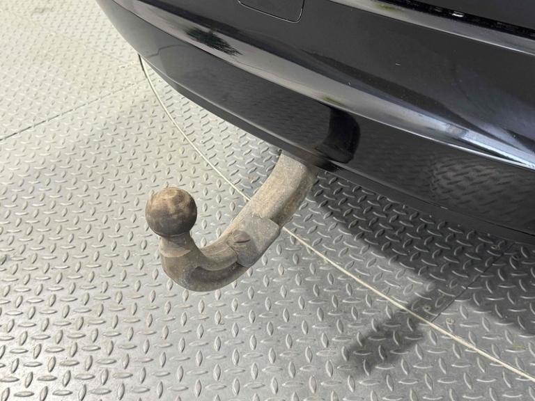 2018 Land Rover Discovery SD V6 HSE Luxury SUV Diesel Automatic