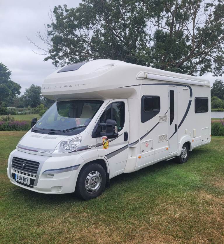  AUTO TRAIL APACHE 700 MOTORHOME, great condition very low milage