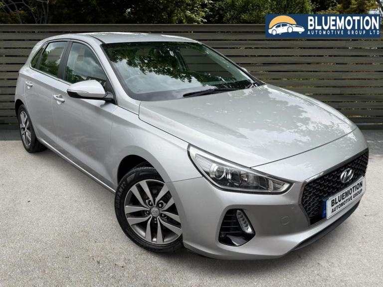 ✿2017/67 Hyundai i30 1.6 CRDi SE Nav, 5dr, Silver ✿FULL SERVICE HISTORY✿