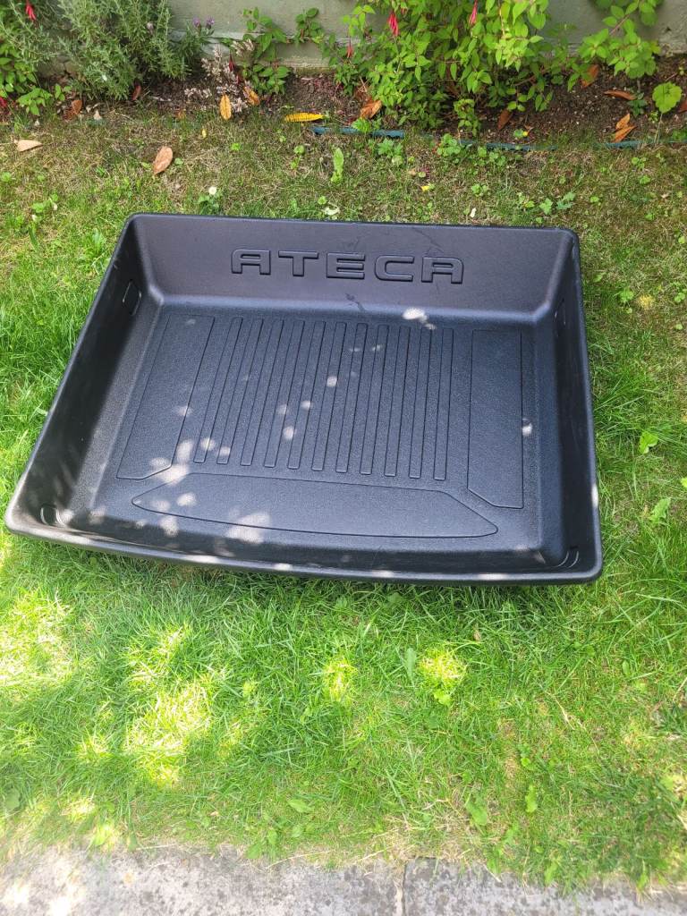 Seat Ateca High Edge Boot Tray
