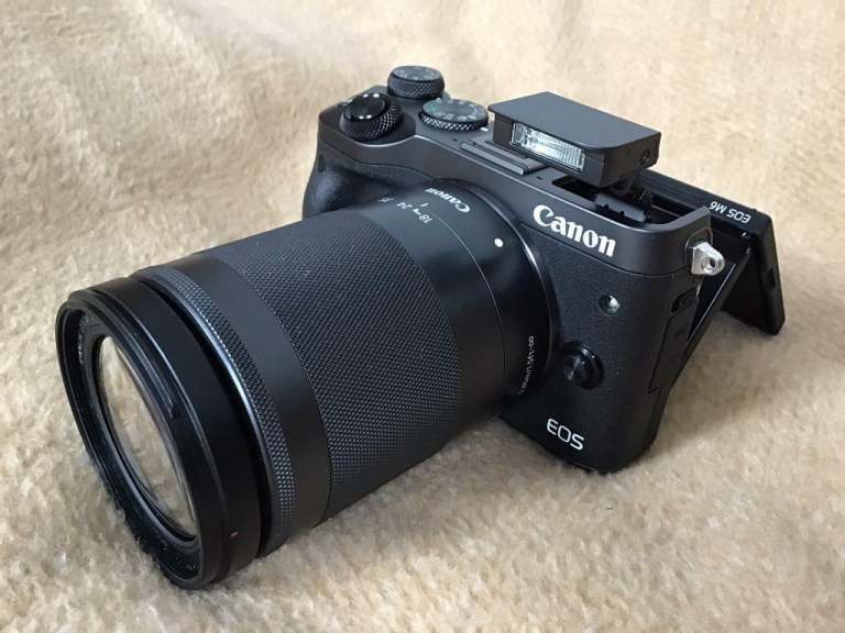 Canon M6+18-150 EFM IS LENS BOXED, LOW USE, BARGAIN,REDUCED To ONLY   