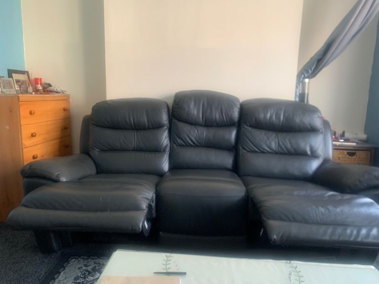 Sofa 3 sitting