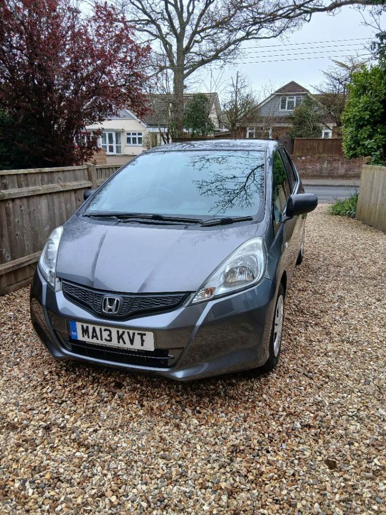 Honda Jazz 1.2 vtec low mileage 2013