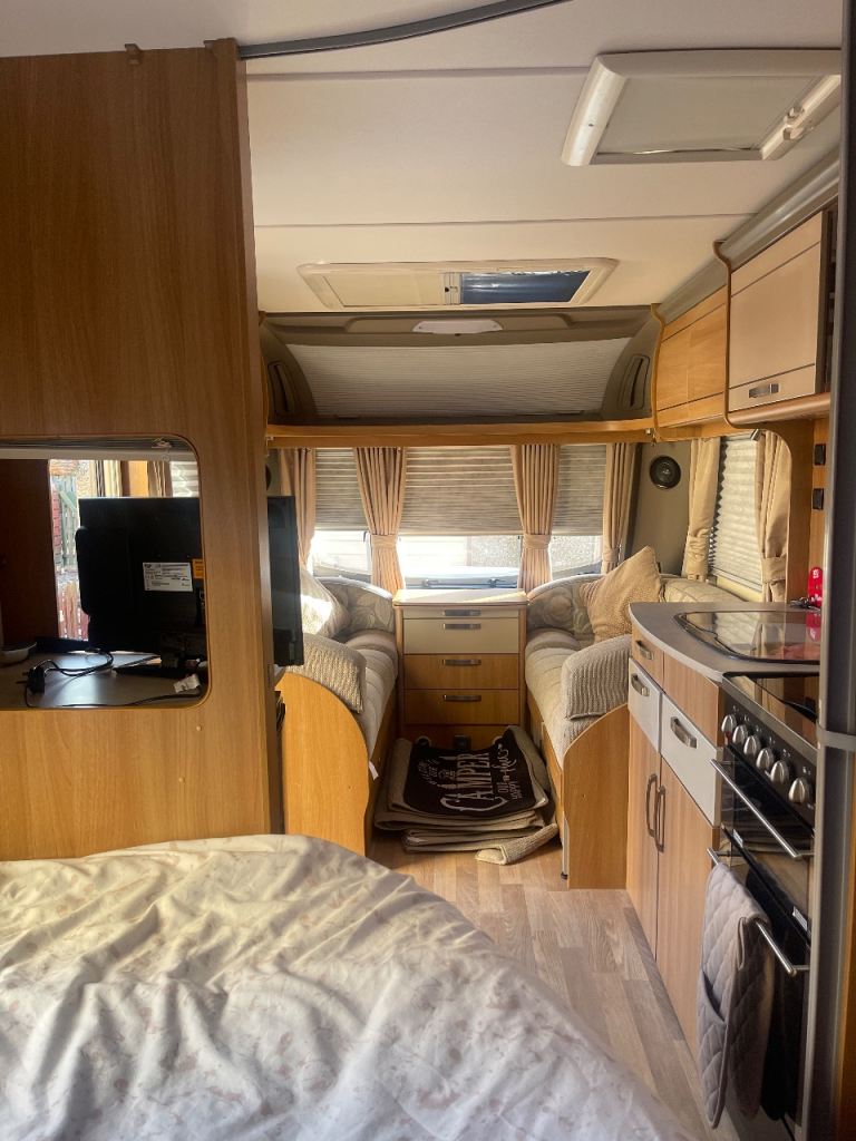 Coachman 560/4 