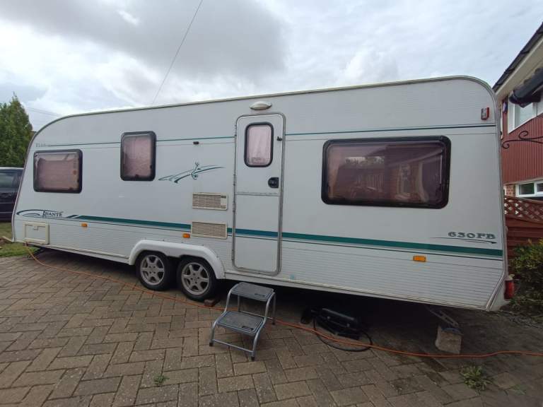 Elddis Avante 630FB 5 Berth Twin Axle Caravan