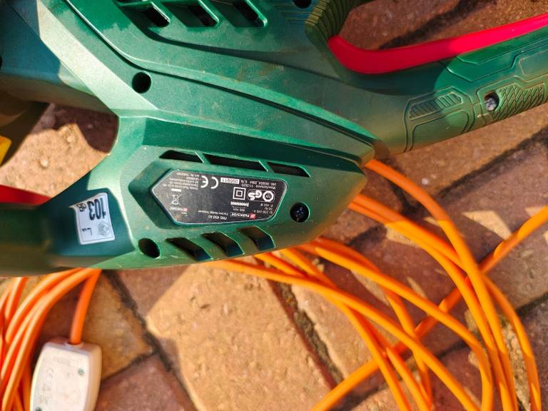 image for Parkside PHS 450 corded hedge trimmer. 18 inch/450mm blade