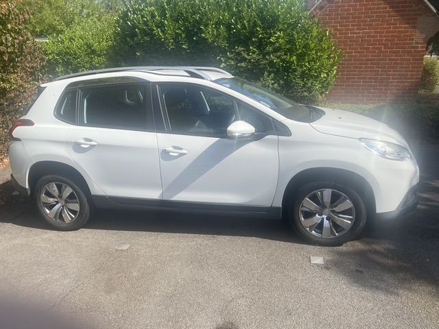 Peugeot, 2008, Hatchback, 2016, Manual, 1199 (cc), 5 doors
